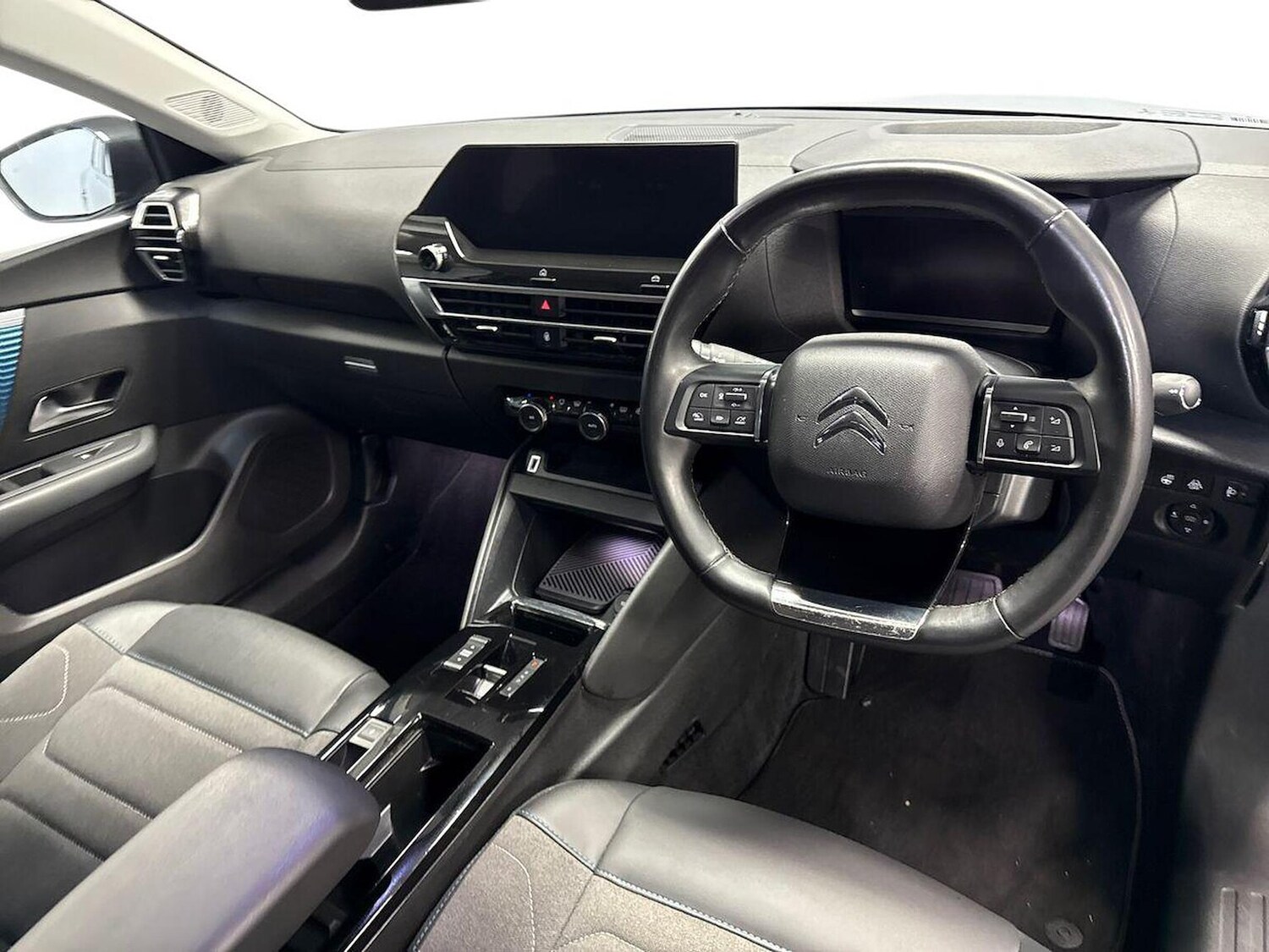 Used Citroen C4 2021 for sale - 76320715: Photo 8