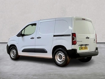 Used Citroen Berlingo 2024 for sale - 75498067: Photo