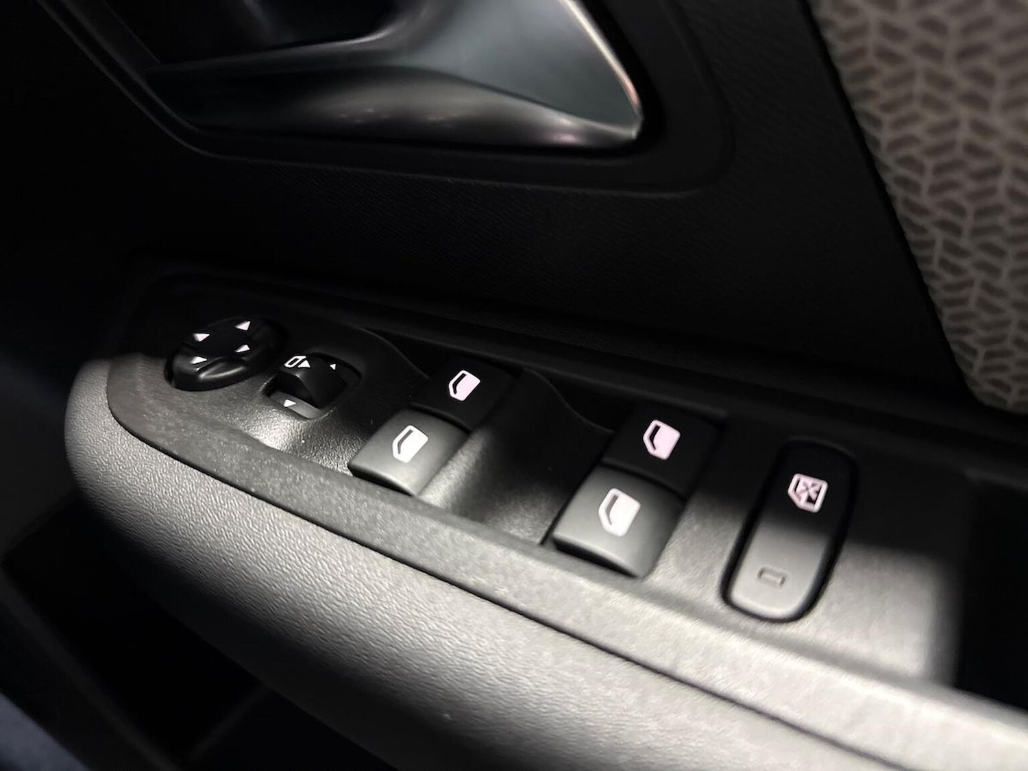 Used Citroen C4 X 2024 for sale - 77962284: Photo 18