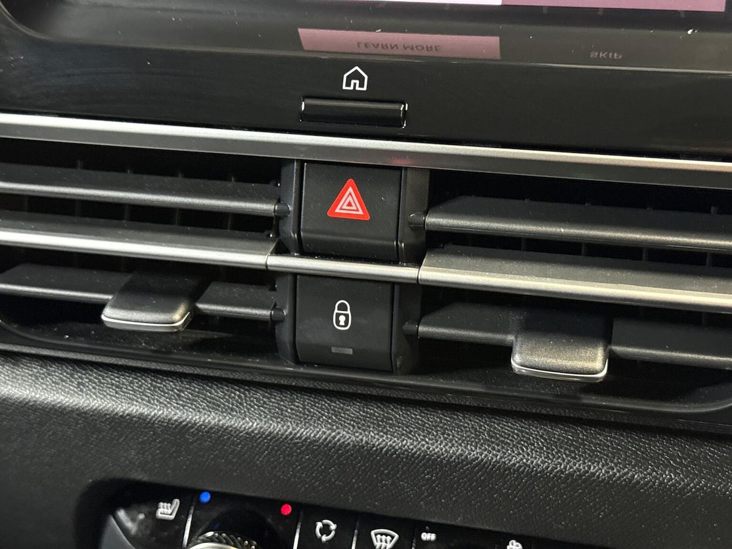 Used Citroen C4 X 2024 for sale - 77962284: Photo 19