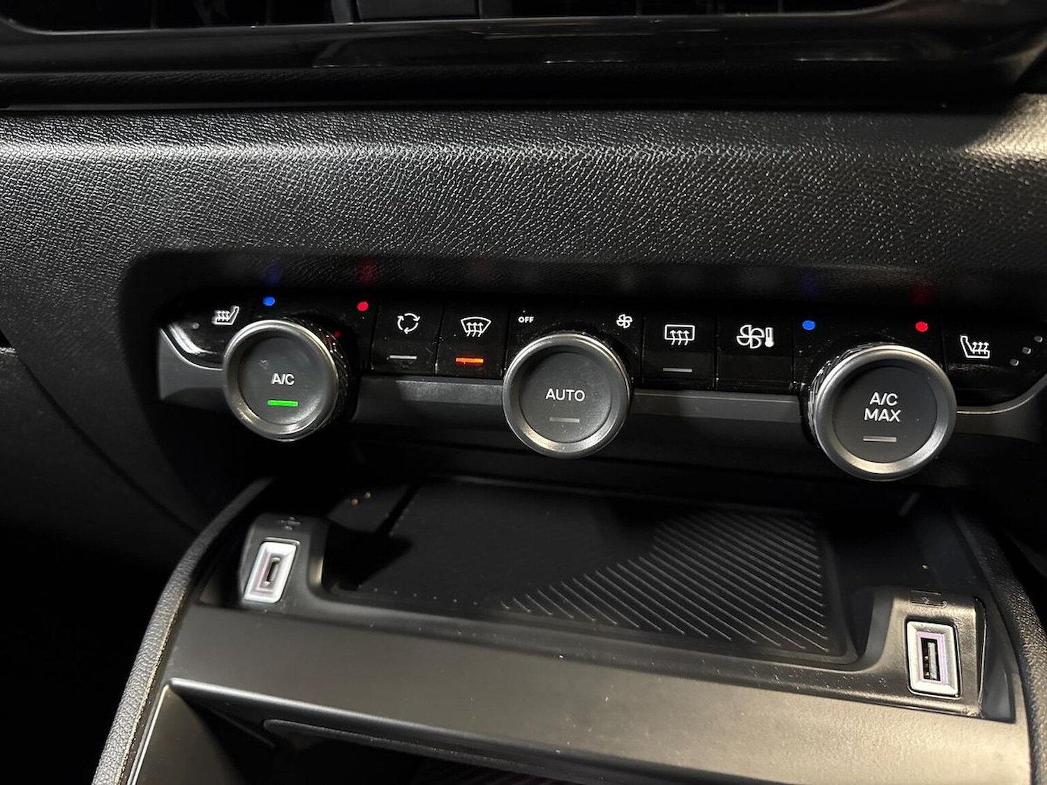 Used Citroen C4 X 2024 for sale - 77962284: Photo 9