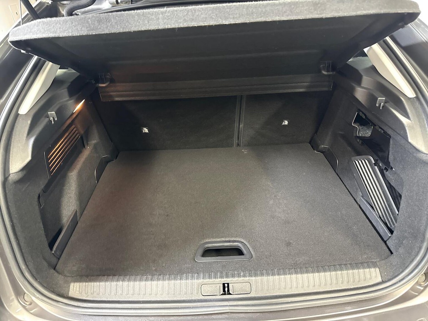 Used Citroen C4 2022 for sale - 76628130: Photo 17