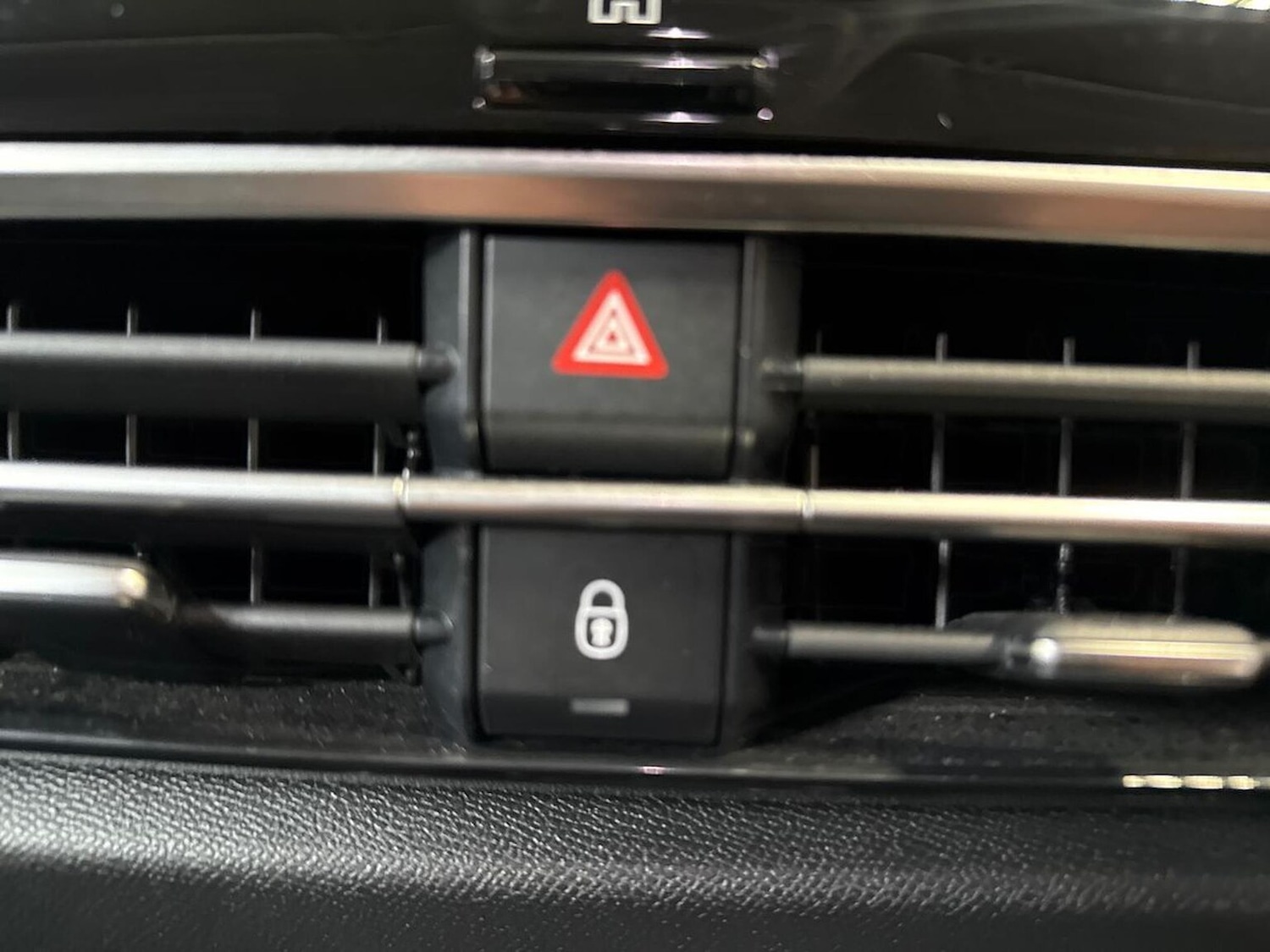 Used Citroen C4 2023 for sale - 76342942: Photo 22