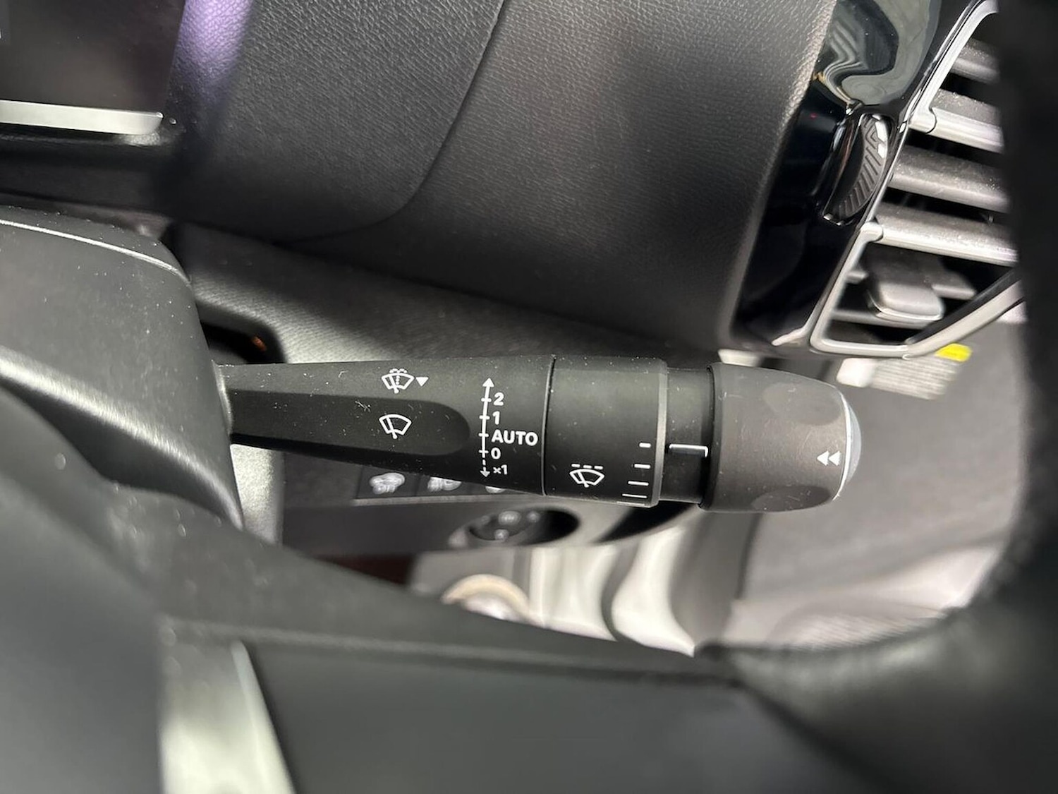 Used Citroen C4 2023 for sale - 76342942: Photo 27