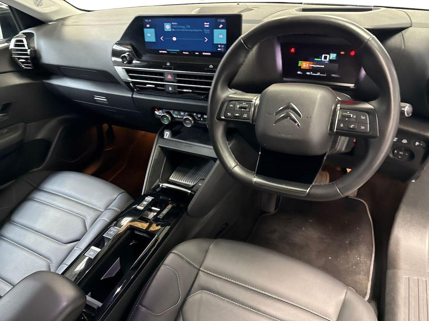 Used Citroen C4 2023 for sale - 76342942: Photo 9