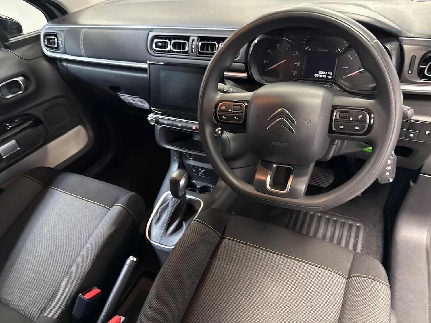 Used Citroen C3 2023 for sale - 76281195: Photo 9