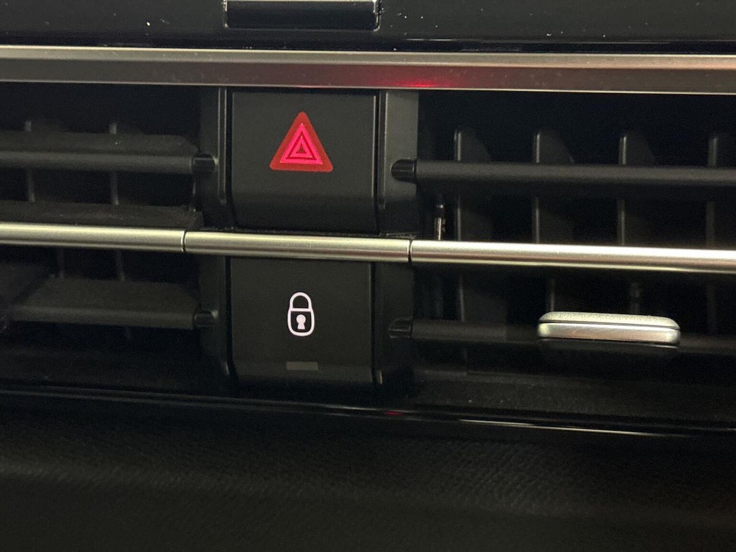 Used Citroen C4 2024 for sale - 76846020: Photo 22