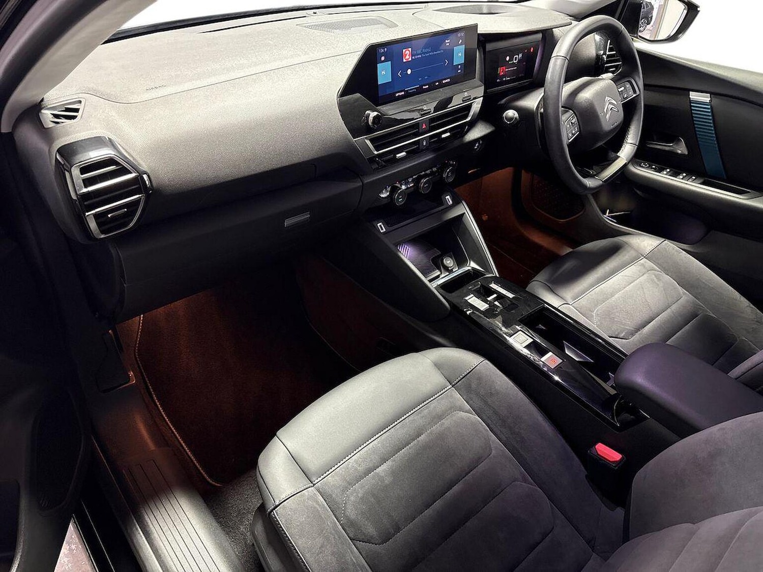 Used Citroen C4 2024 for sale - 76846020: Photo 7