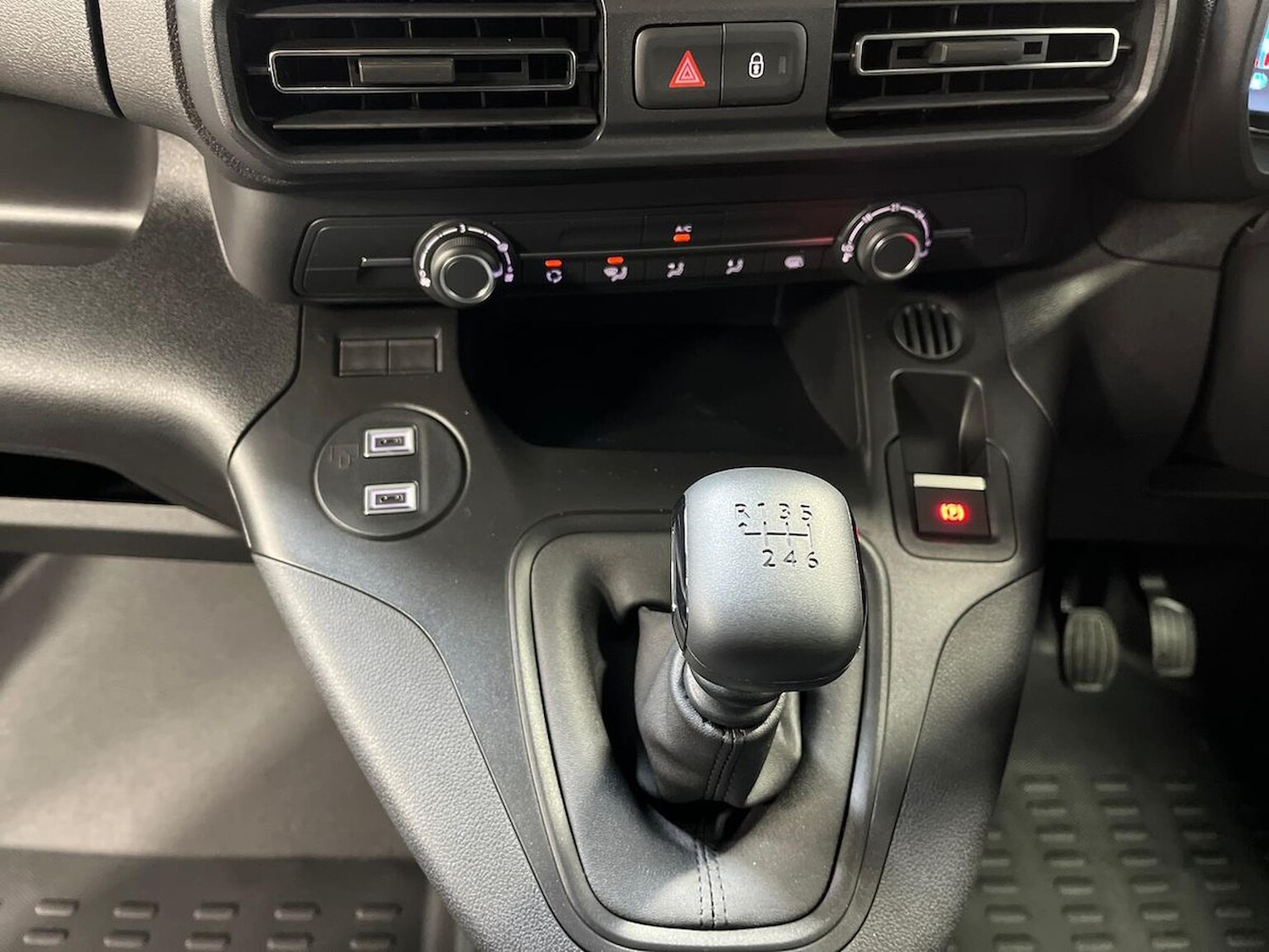 Used Citroen Berlingo 2026 for sale - 77980017: Photo 9