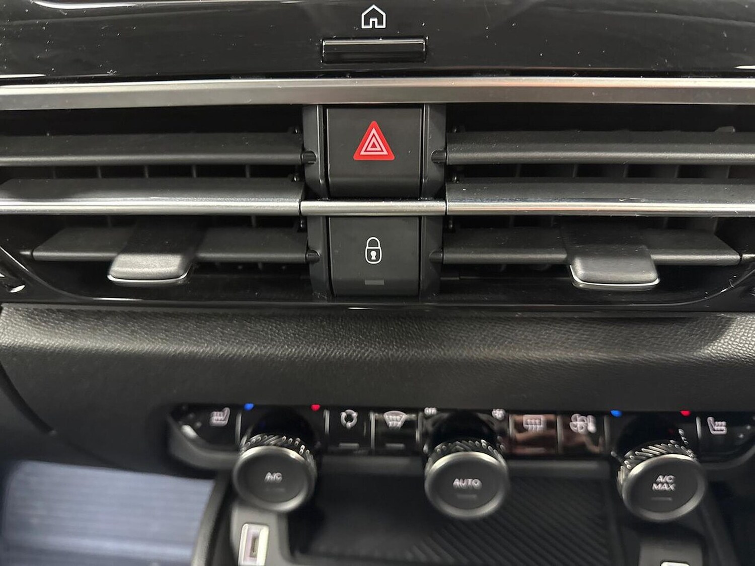 Used Citroen C4 2024 for sale - 77962285: Photo 22