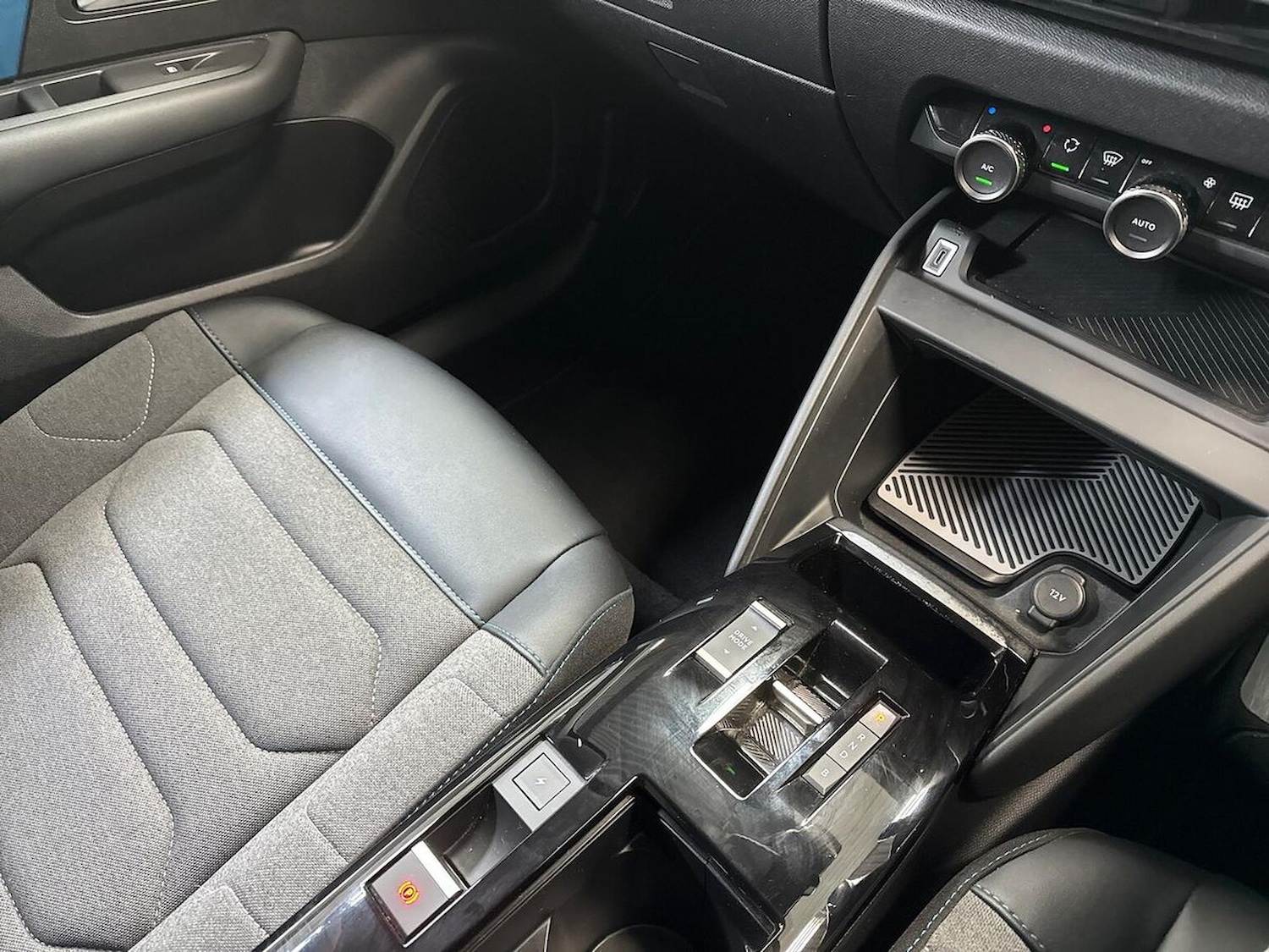 Used Citroen C4 2021 for sale - 77715371: Photo 13