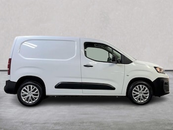 Used Citroen Berlingo 2022 for sale - 75968888: Photo
