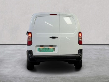 Used Citroen Berlingo 2022 for sale - 75968888: Photo