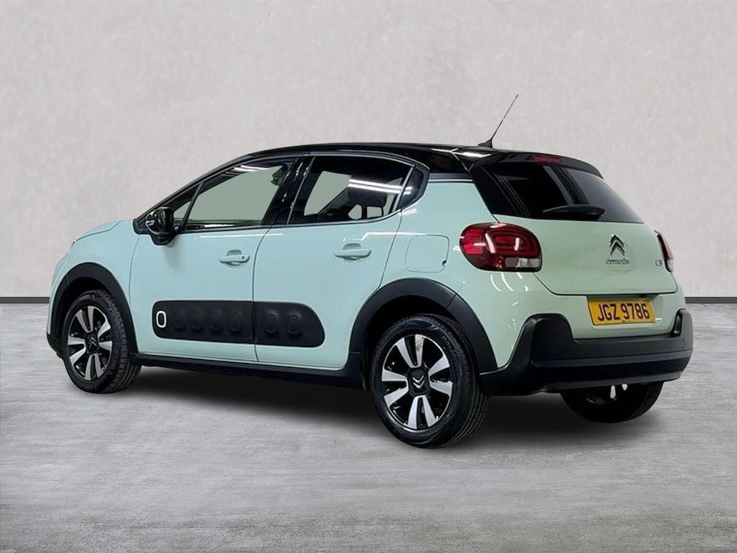 Used Citroen C3 2018 for sale - 77012384: Photo 2