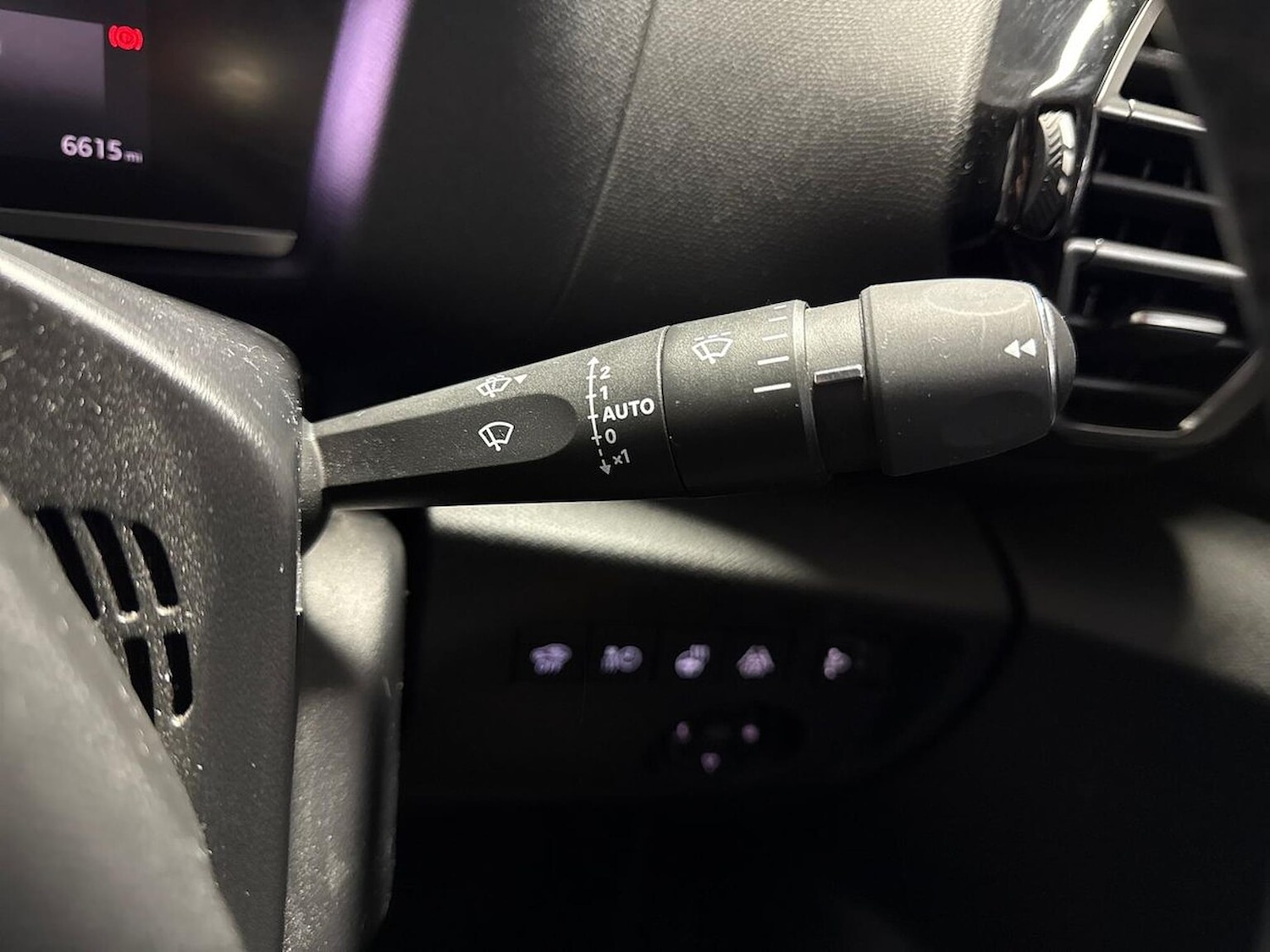 Used Citroen C4 2021 for sale - 77012385: Photo 27