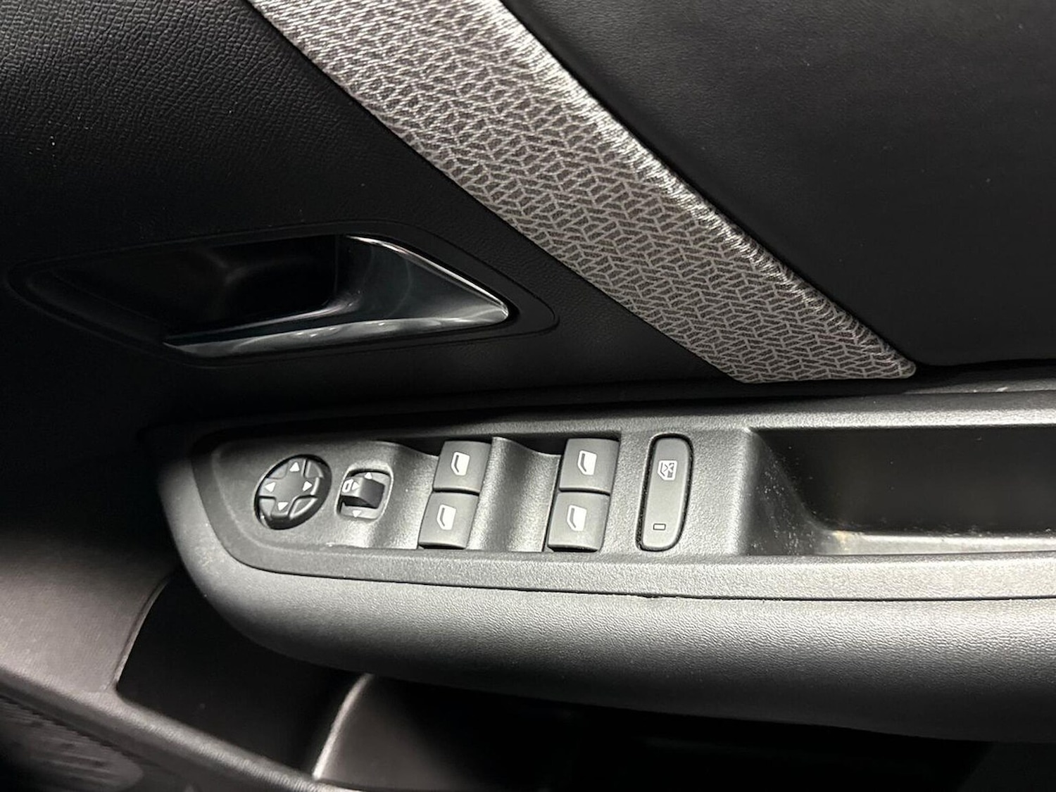 Used Citroen C4 2023 for sale - 76770023: Photo 21