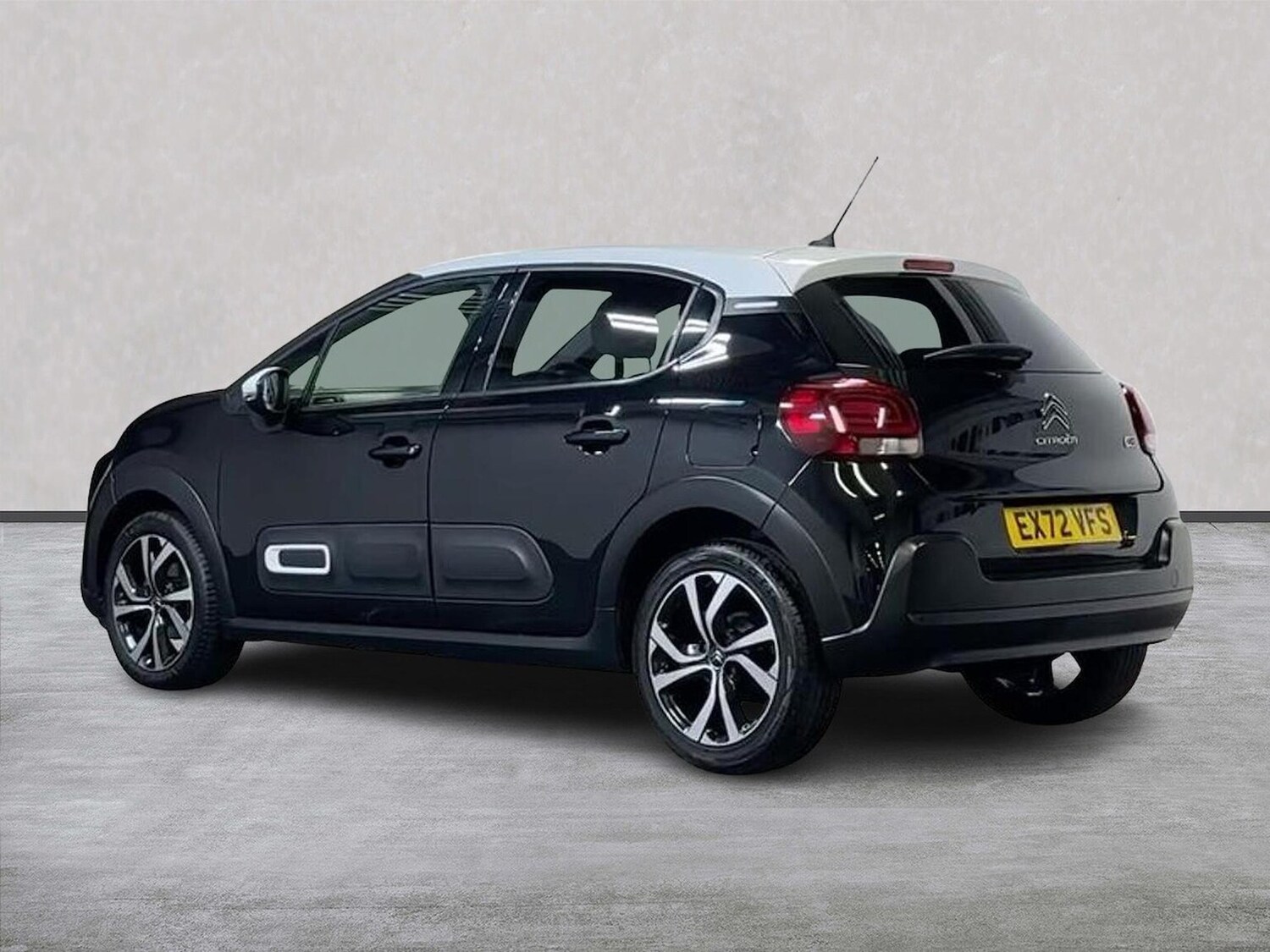 Used Citroen C3 2022 for sale - 76863992: Photo 2