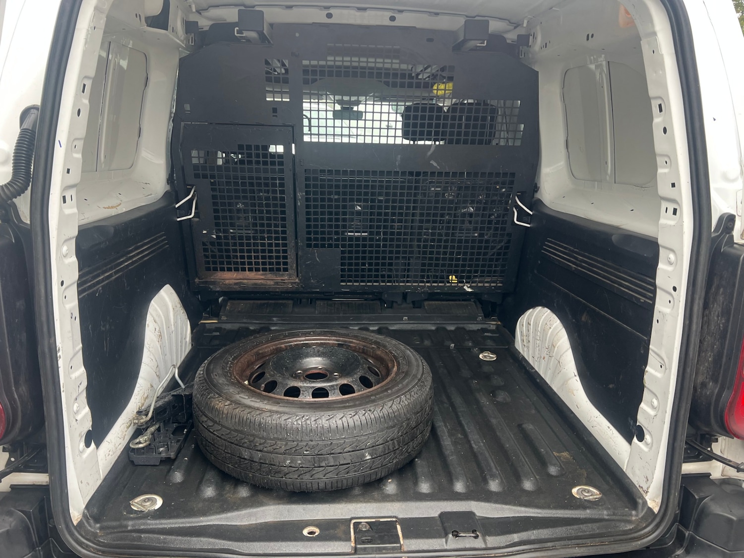 Used Citroen Berlingo 2020 for sale - 76576634: Photo 6