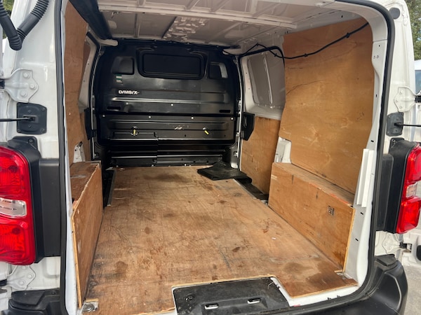 Used Peugeot Expert 2022 for sale - 76320474: Photo 5