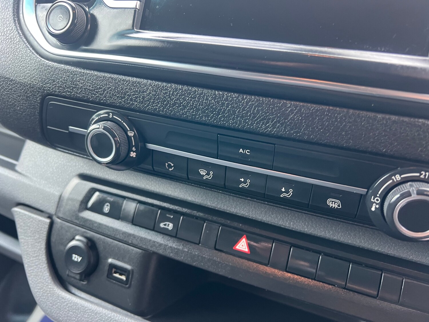 Used Citroen Dispatch 2019 for sale - 77442686: Photo 13