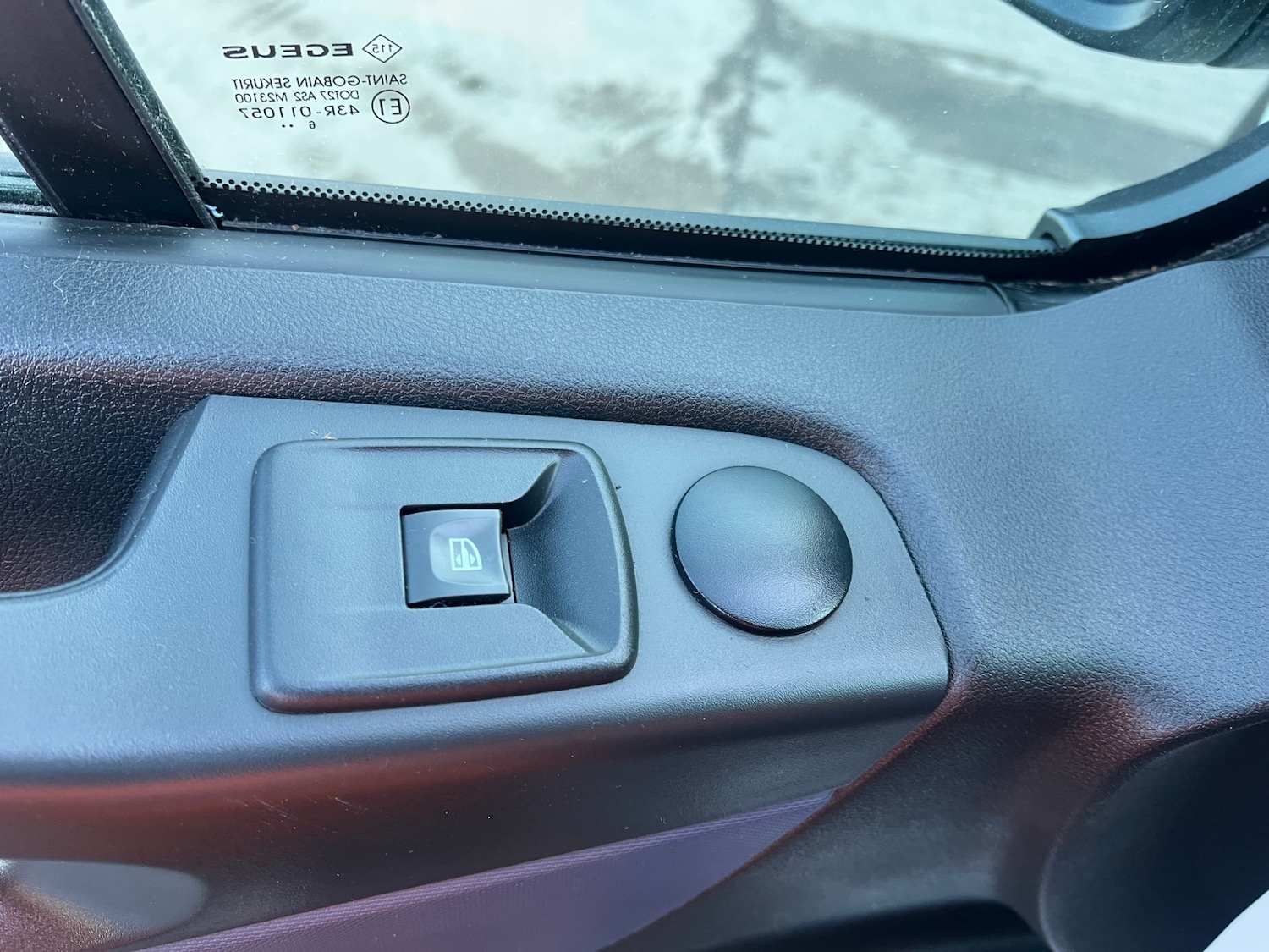 Used Vauxhall Vivaro 2017 for sale - 77901028: Photo 3