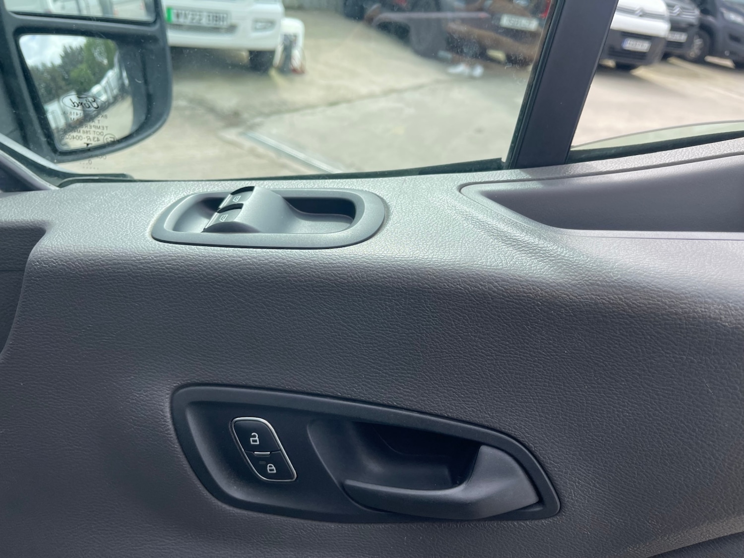 Used Ford Transit 2021 for sale - 76436159: Photo 2