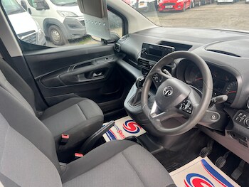 Used Vauxhall Combo 2020 for sale - 75638370: Photo
