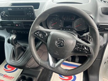 Used Vauxhall Combo 2020 for sale - 75638370: Photo
