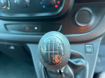 Used Vauxhall Vivaro 2017 for sale - 78476124: Photo