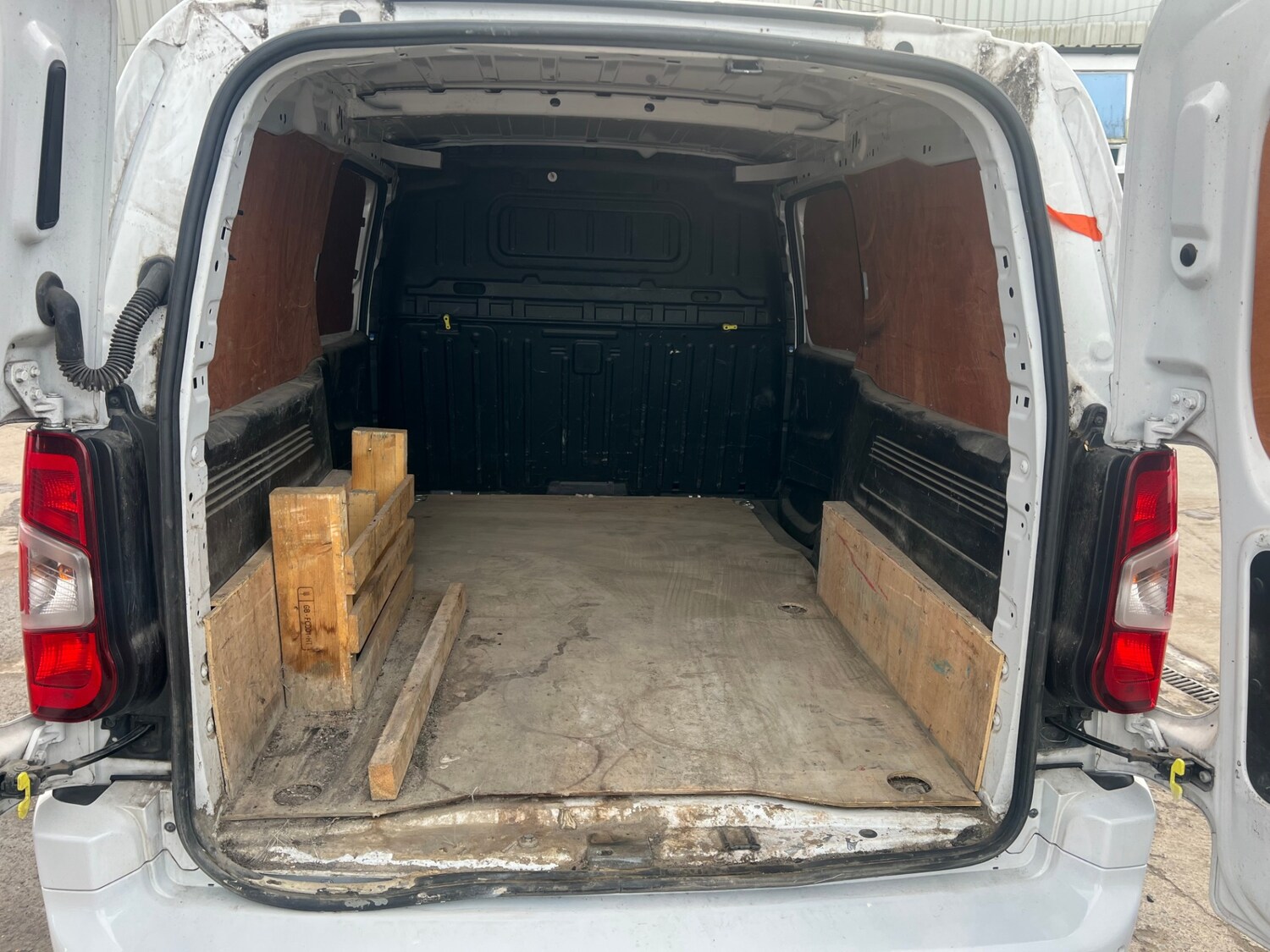 Used Vauxhall Combo 2022 for sale - 77971472: Photo 5
