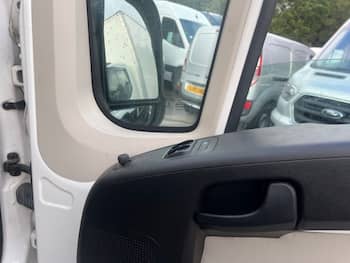 Used Peugeot Boxer 2019 for sale - 79837204: Photo