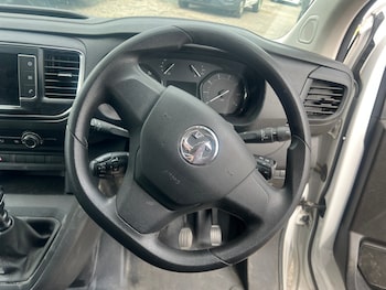 Used Vauxhall Vivaro 2023 for sale - 79544923: Photo