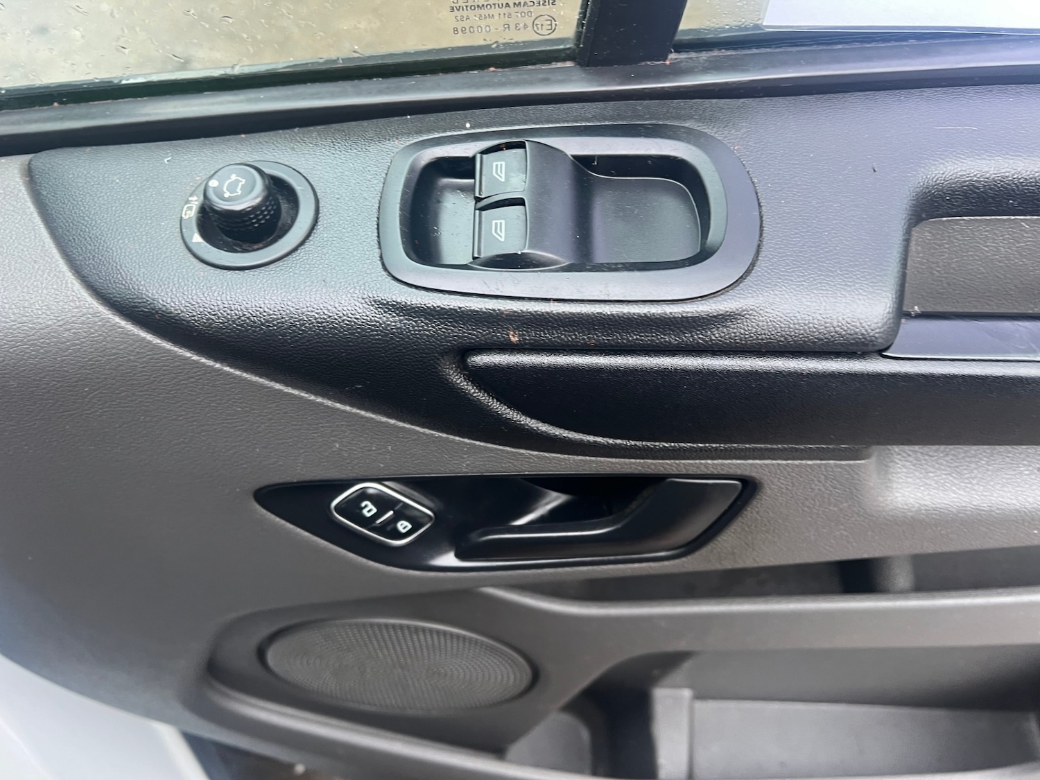 Used Ford Transit Custom 2018 for sale - 78172850: Photo 2