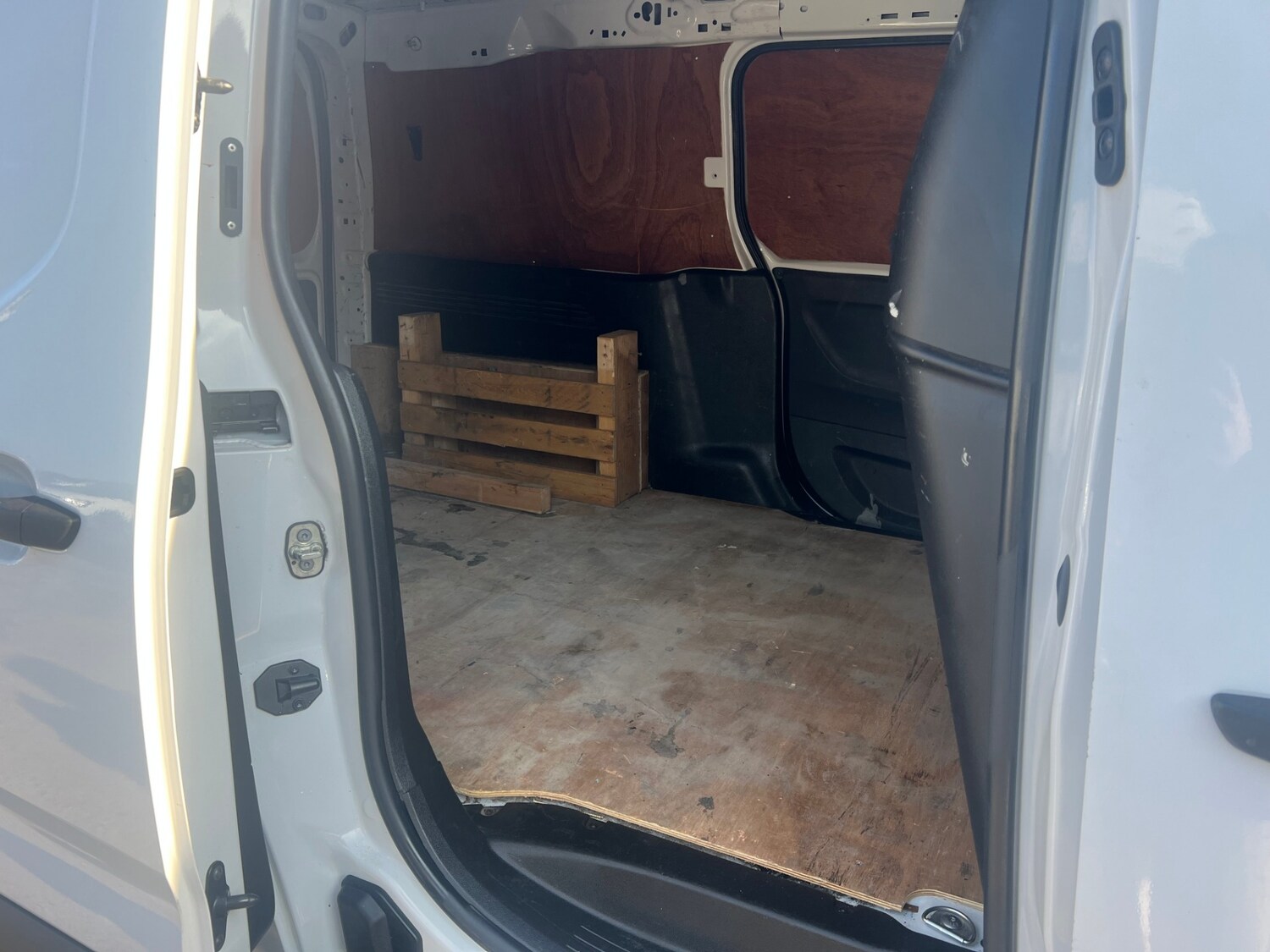 Used Vauxhall Combo 2022 for sale - 78037035: Photo 6