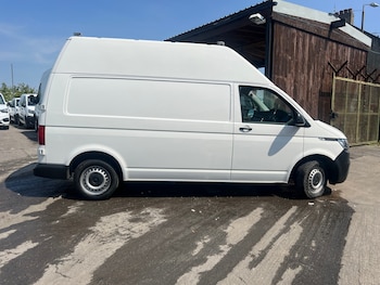 Used Volkswagen Transporter 2022 for sale - 79390447: Photo