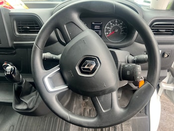 Used Renault Master 2021 for sale - 76450005: Photo