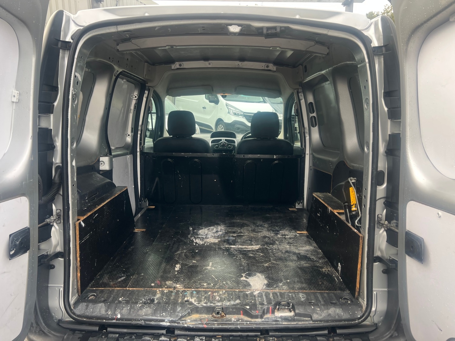 Used Renault Kangoo 2015 for sale - 76475334: Photo 10