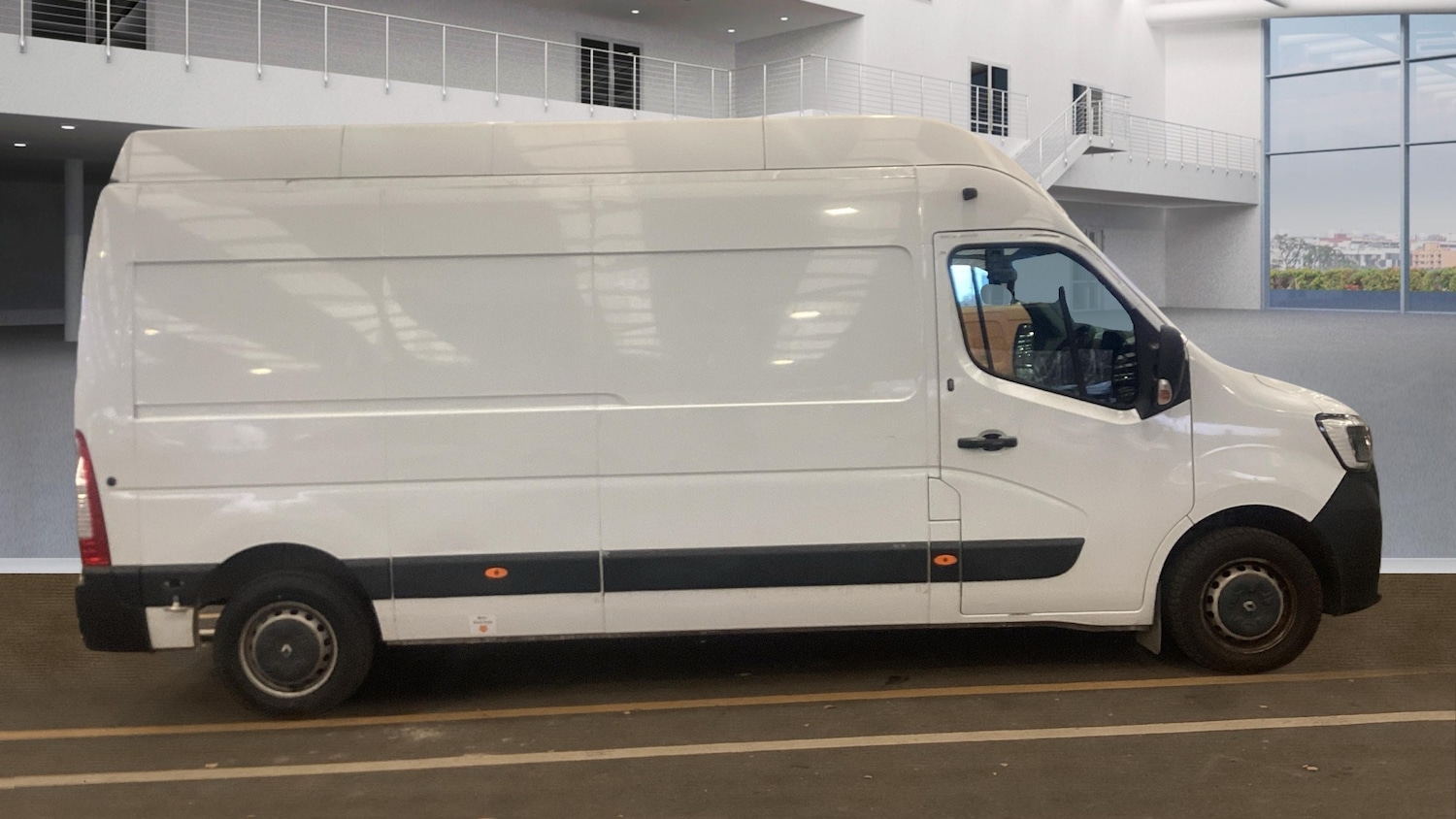Used Renault Master 2021 for sale - 77517402: Photo 2