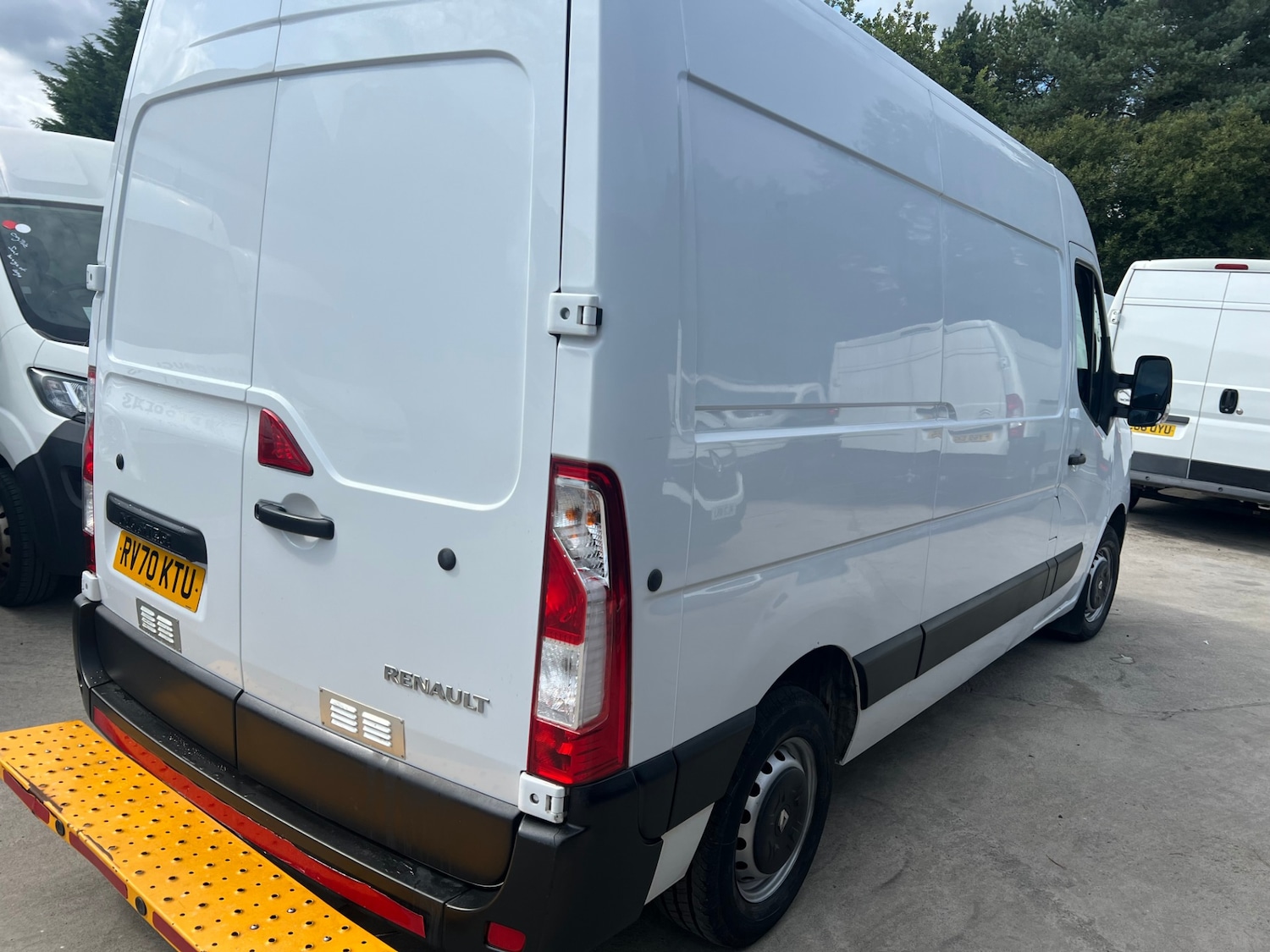 Used Renault Master 2020 for sale - 76436249: Photo 15