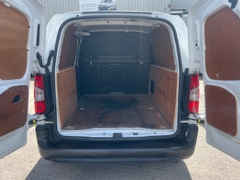 Used Citroen Berlingo 2021 for sale - 79544849: Photo