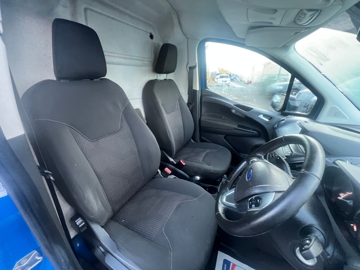 Used Ford Transit Courier 2020 for sale - 78077290: Photo 7