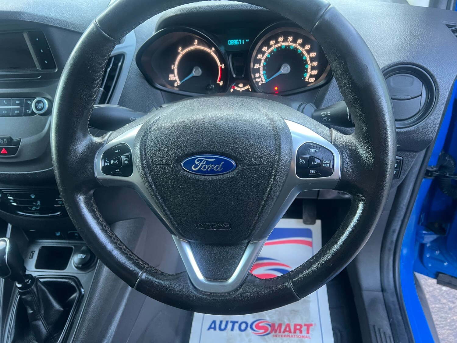 Used Ford Transit Courier 2020 for sale - 78077290: Photo 9