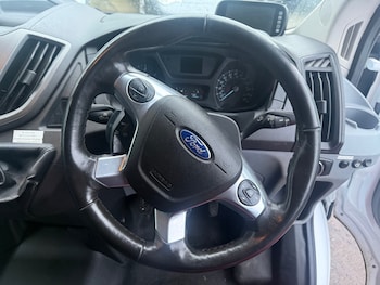 Used Ford Transit 2019 for sale - 77588413: Photo