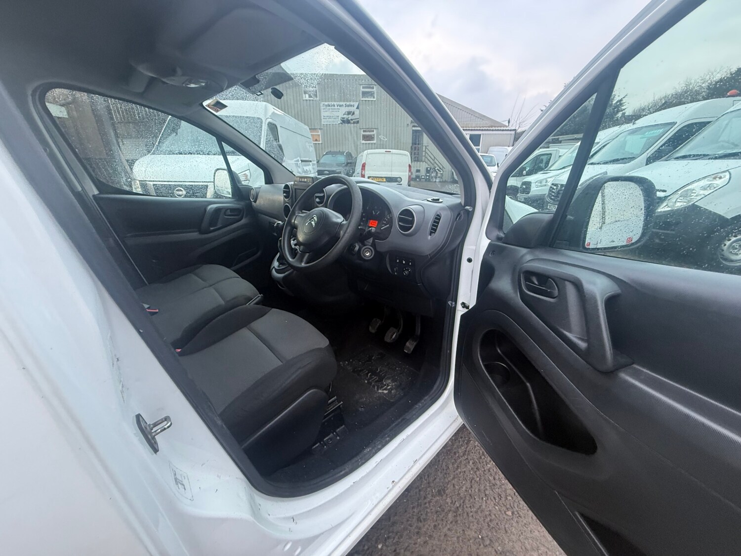Used Citroen Berlingo 2017 for sale - 78037019: Photo 7