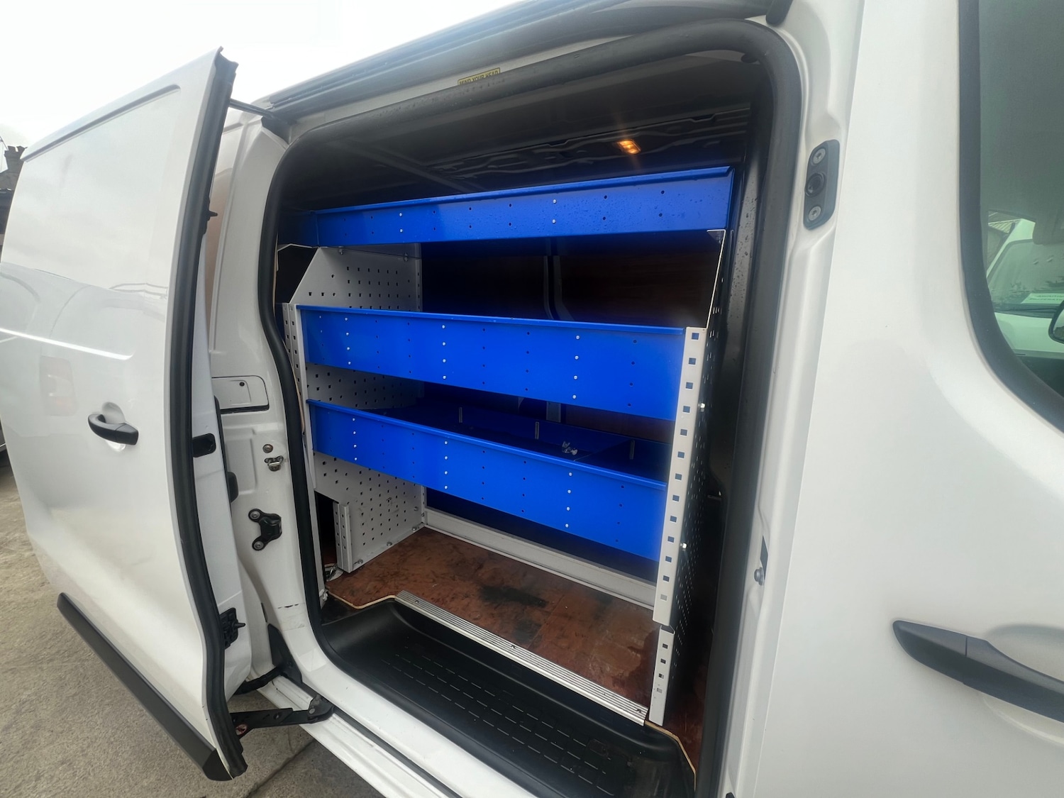 Used Vauxhall Vivaro 2022 for sale - 78221077: Photo 8