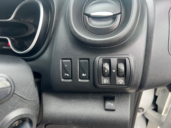 Used Renault Trafic 2021 for sale - 76251800: Photo 7