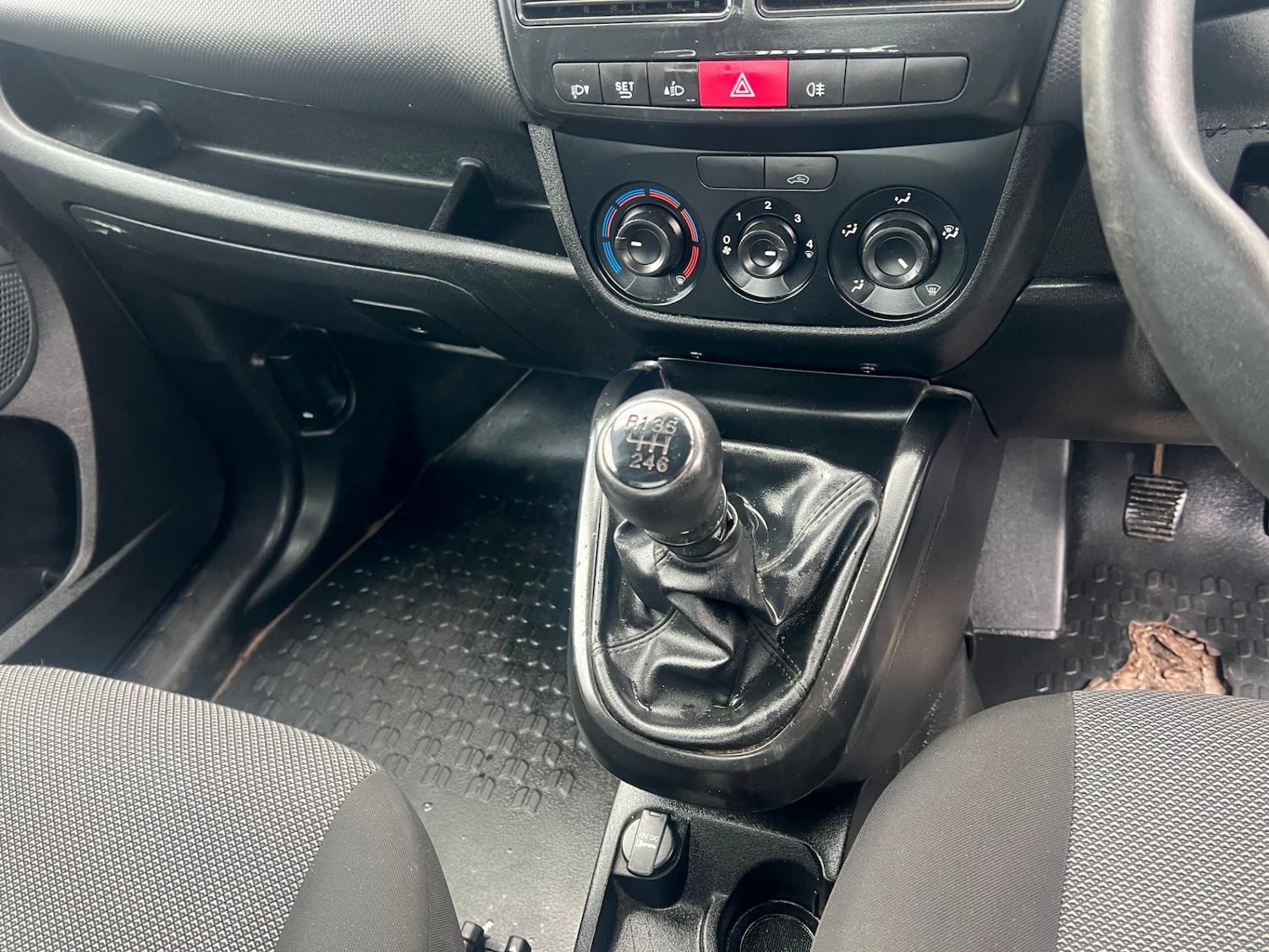 Used Fiat Doblo 2017 for sale - 77205621: Photo 3