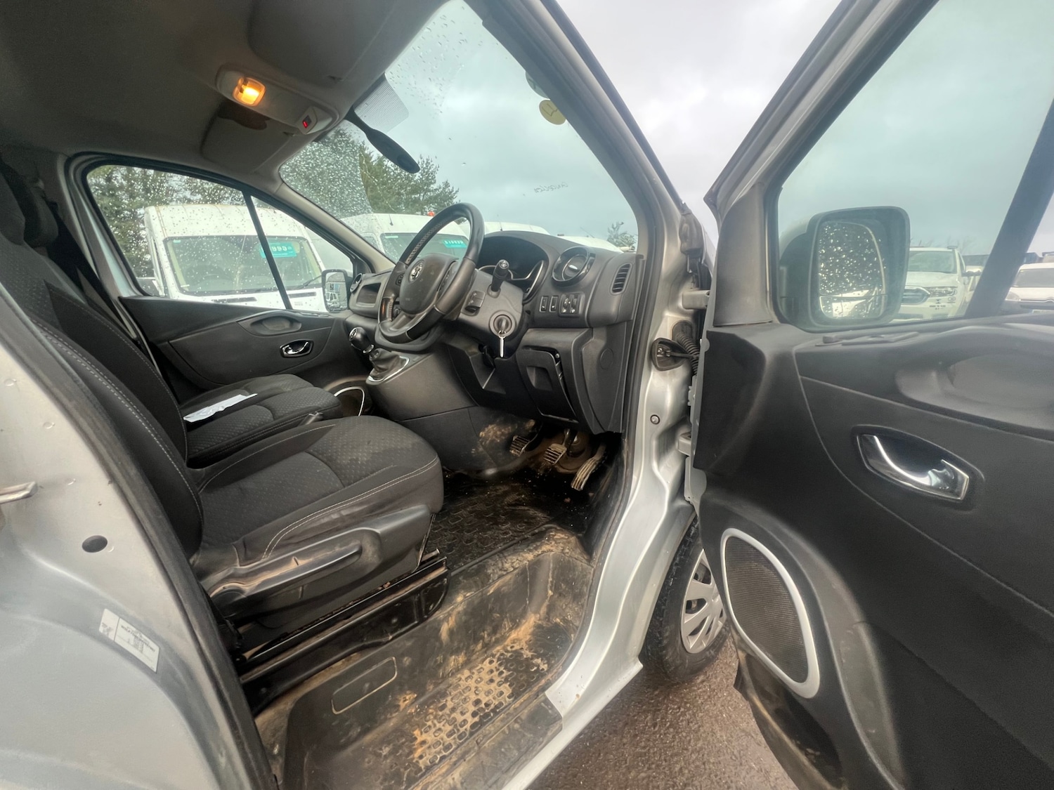 Used Vauxhall Vivaro 2017 for sale - 78121384: Photo 14