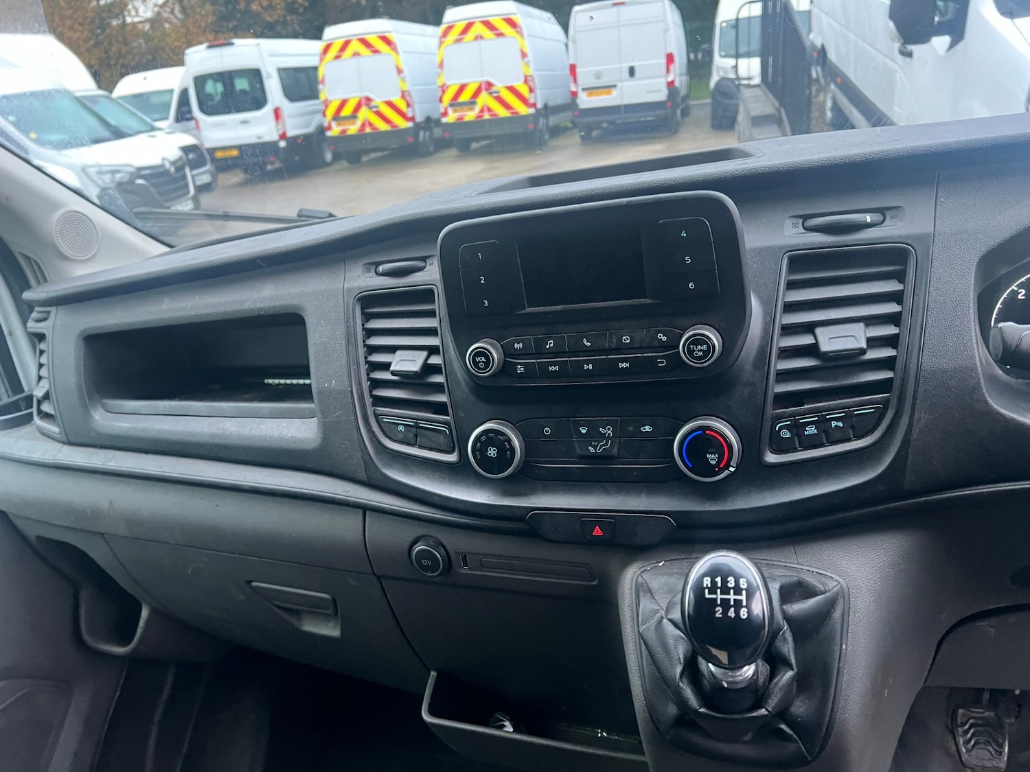 Used Ford Transit 2021 for sale - 77244699: Photo 2