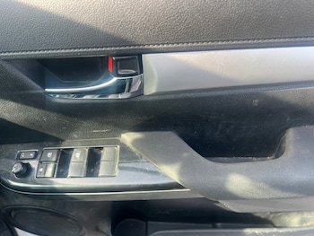 Used Toyota Hilux 2019 for sale - 78089478: Photo